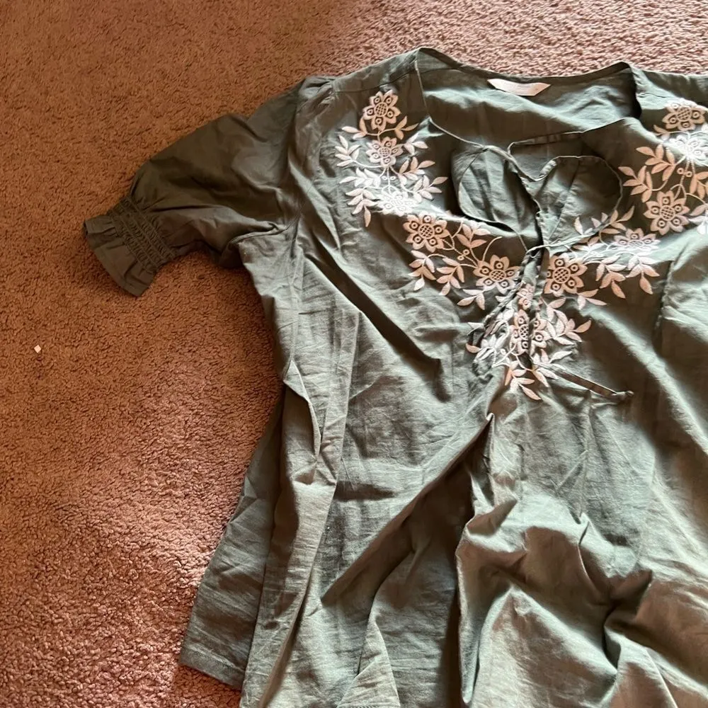 Lucky brand green embroidered top M - Image 7