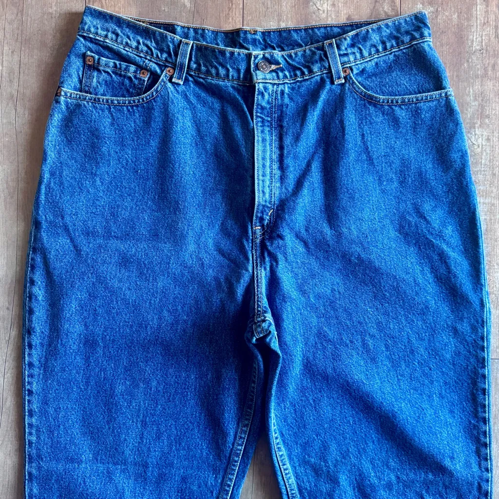 Vintage 90’s Levi’s 550 Relaxed Fit Tapered Straight Leg High Rise Jeans Size 18 - Image 2