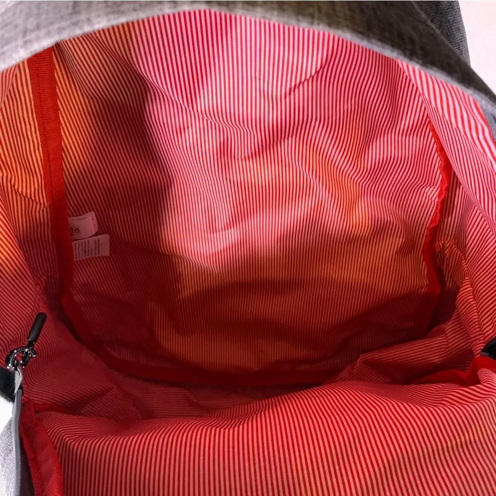 Herschel Gray Backpack - Image 14