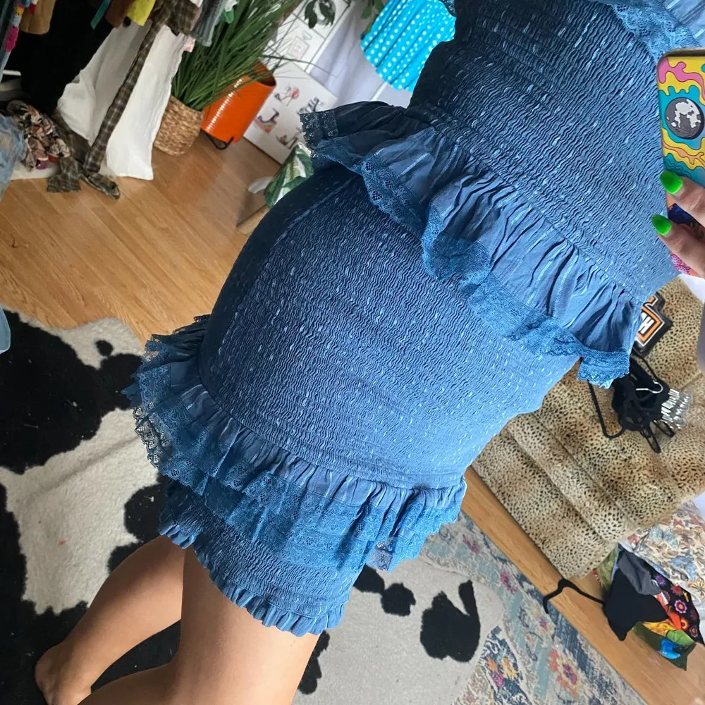 Tularosa Teri Off The Shoulder Smocked Ruffle Mini Dress Blue Size XL - Image 100