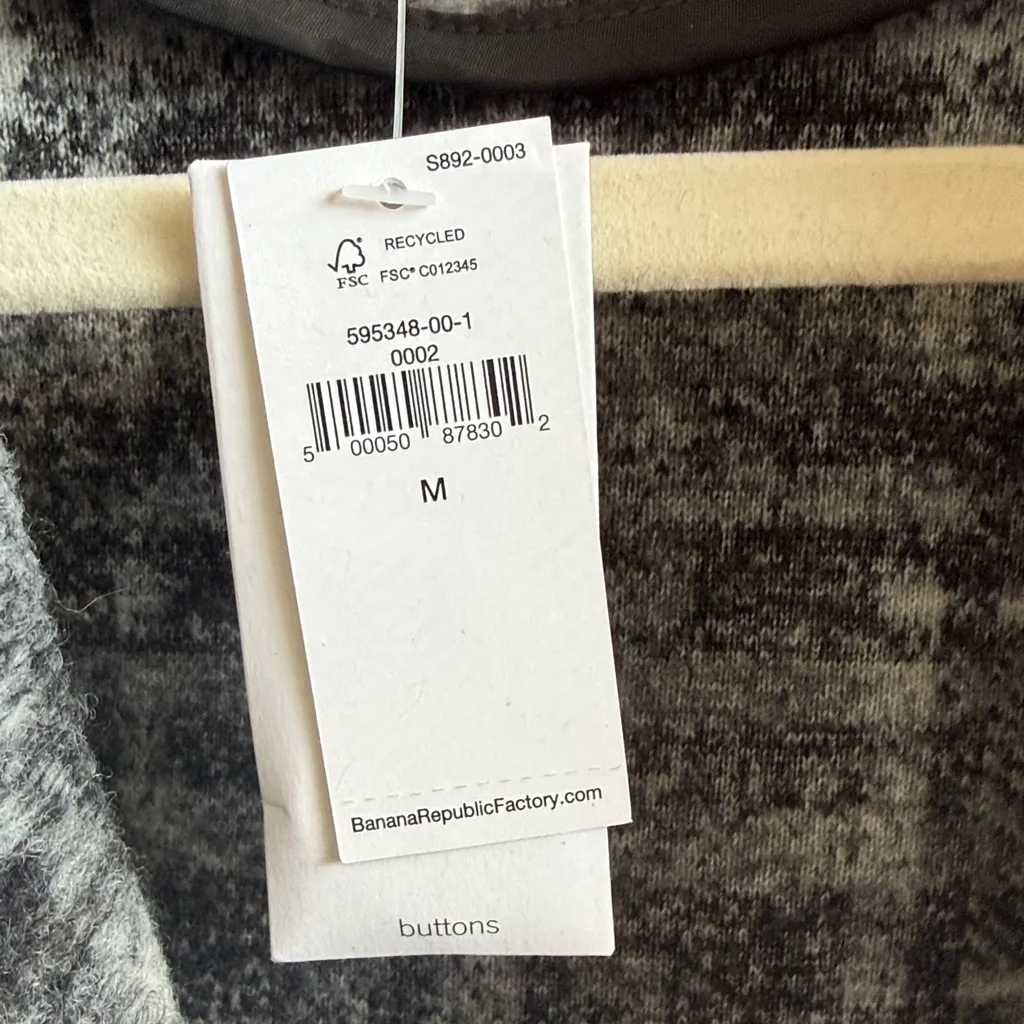 Brand New with Tags Banana Republic Plaid Gray Women's Coat - Image 9