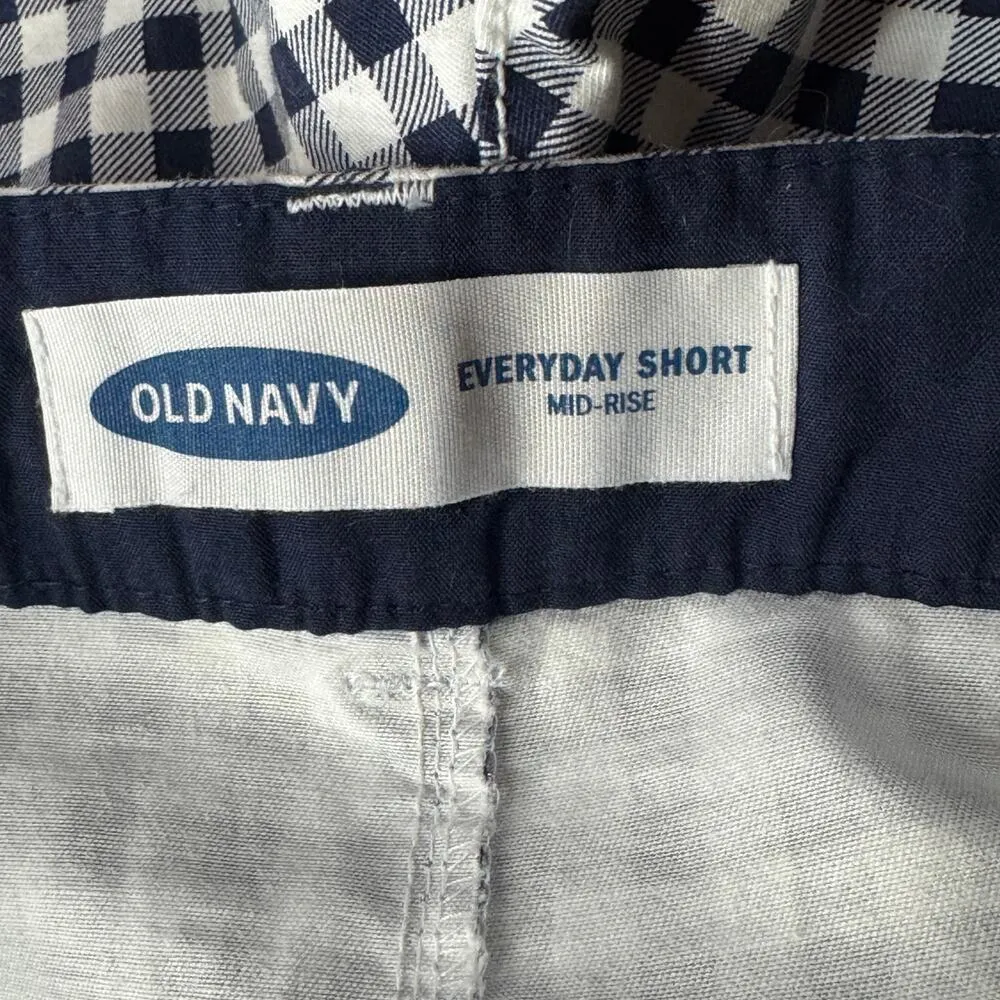 Old Navy SZ 14 Everyday Shorts Checked Stretch Mid-Rise Pockets Flat Front Blue - Image 6