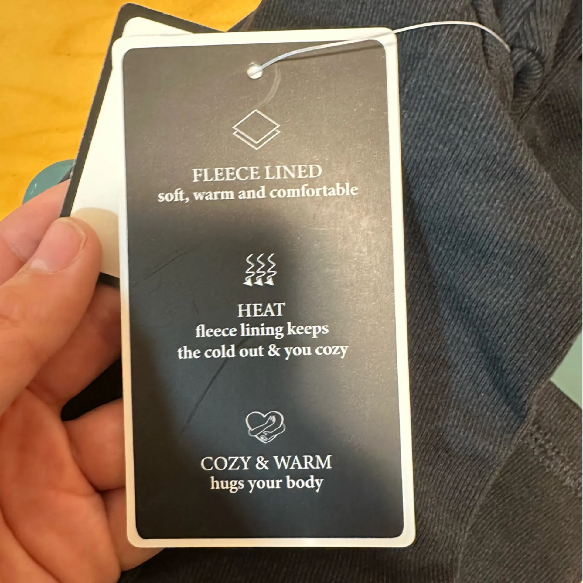 NWT Laundry by Shelli Segal Activewear Full Zip Slimming Jacket - Image 5