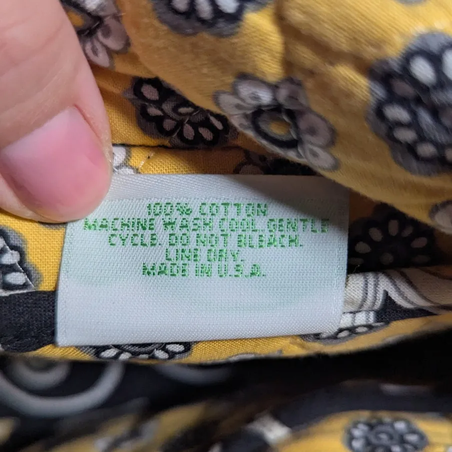 Vtg Y2K Vera Bradley Betsy Black Yellow Bird Floral Quilted Cotton Shoulder Bag - Image 6
