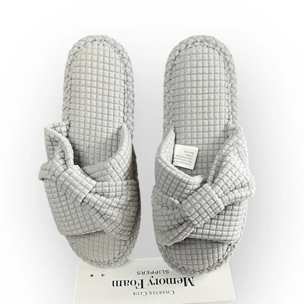 NWT CHARTER CLUB Women’s Memory Foam Slippers‎ - Image 3