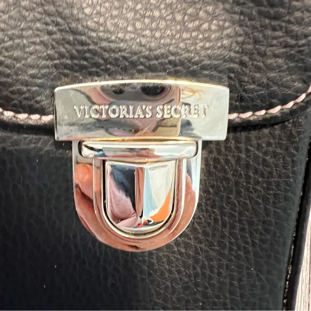 Victoria's Secret Crossbody Phone Holder Black Faux Leather Buckle Y2K - Image 2