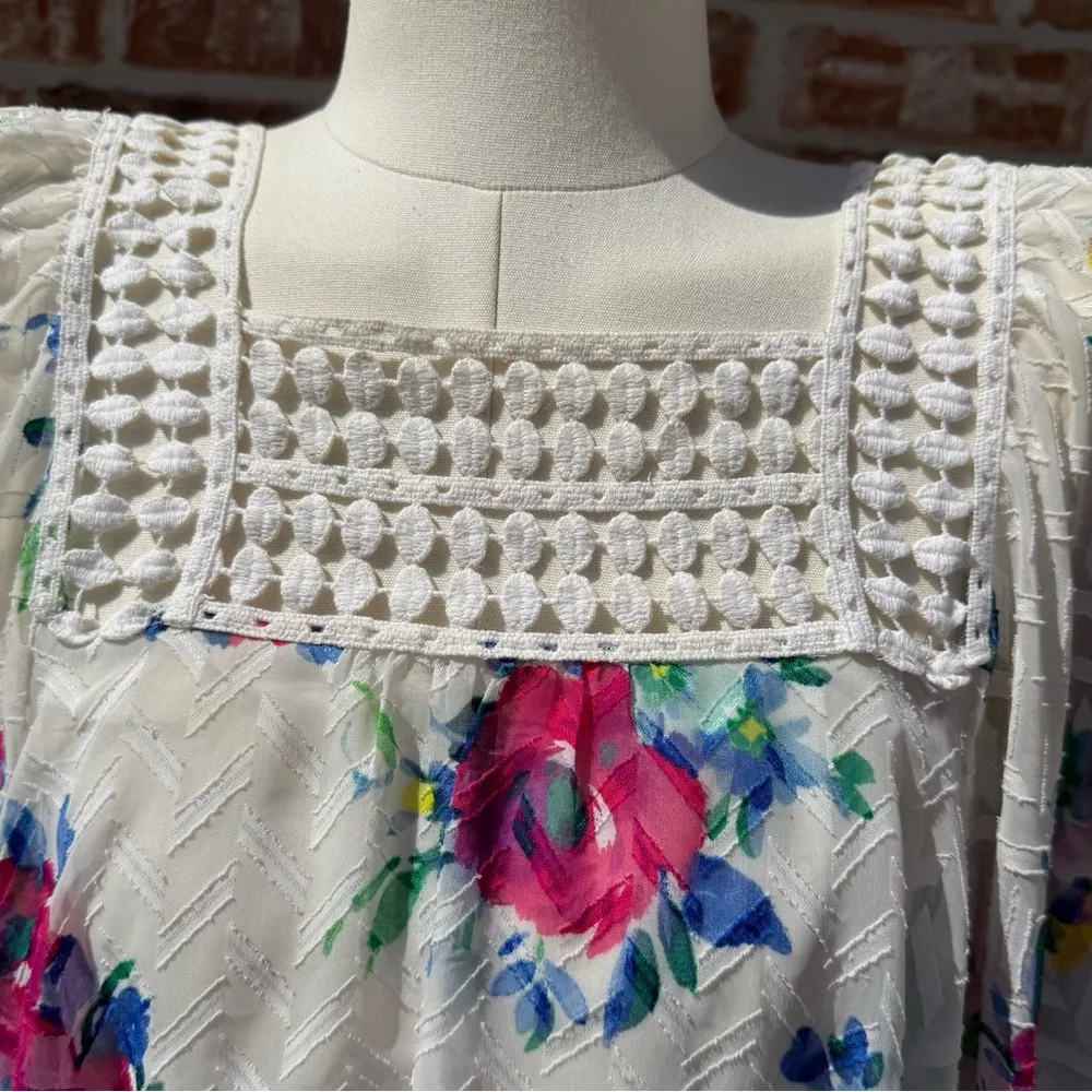 Anthropologie Meadow Rue Floral & Lace Top / XS / Excellent condition - Image 3