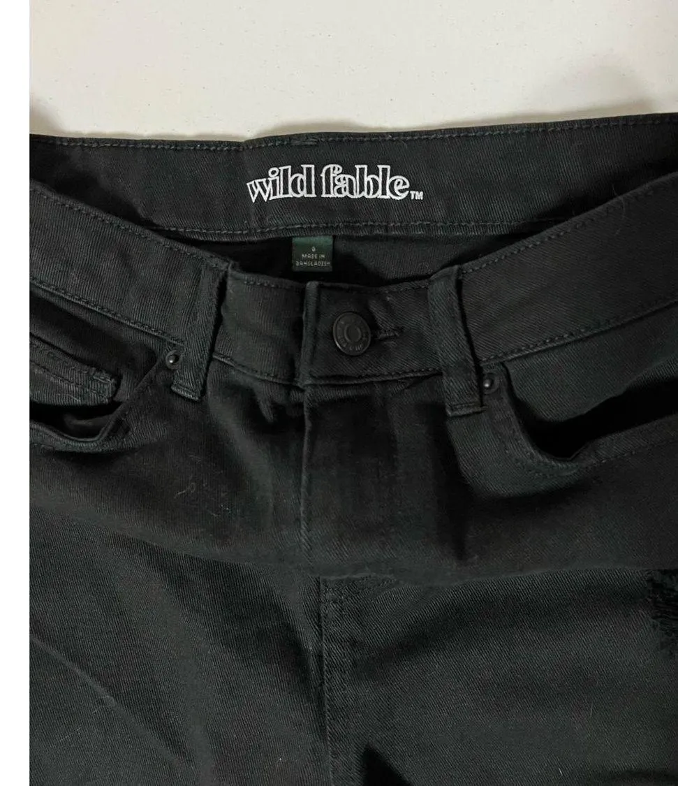 Black Distressed Denim Bermuda Jean Shorts Bottoms Size 0 🖤 - Image 3