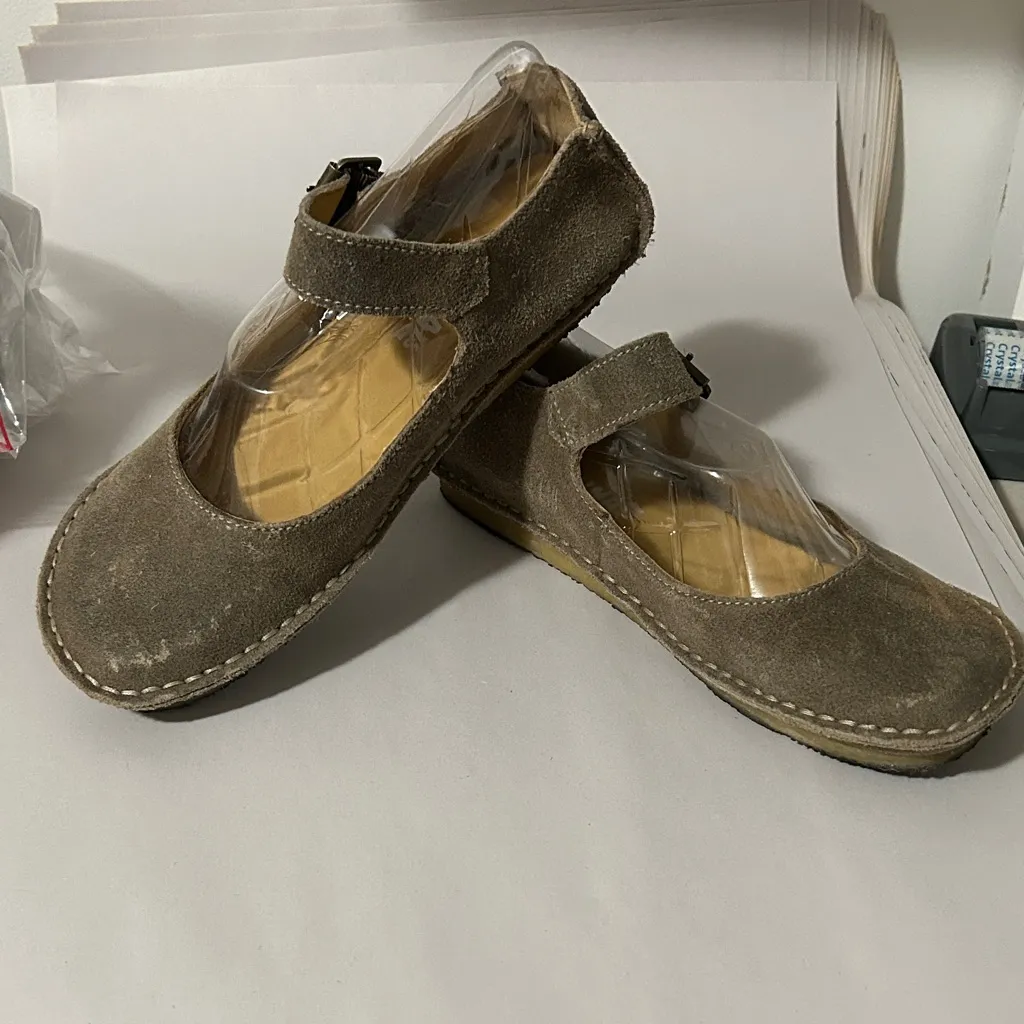 Clarks Brown Suede Flats with Buckle - Image 3