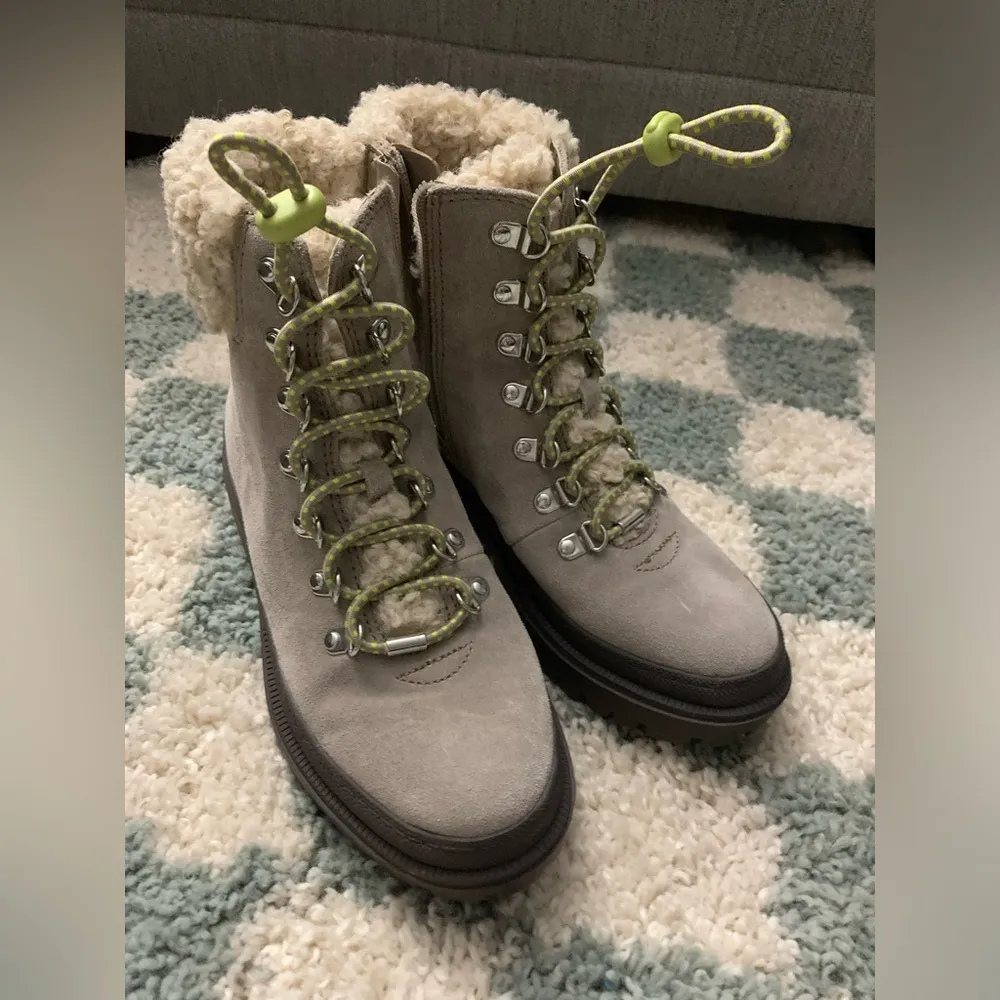 Sole Society Eavan Lace Up Boots Winter Boots Sherpa Gray Green Beige Size 6 M - Image 16