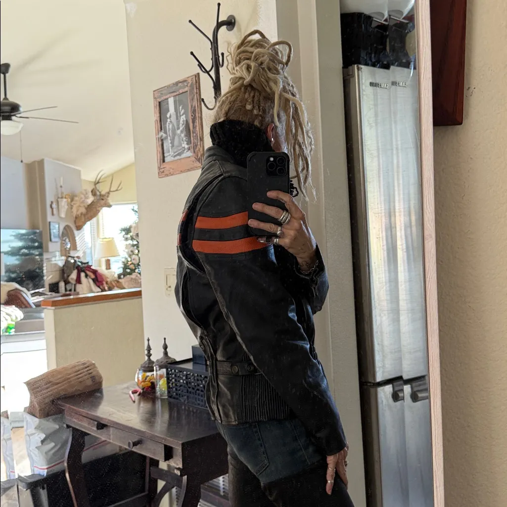 Vintage Black Leather motorcycle Jacket with Orange Stripes - Image 5