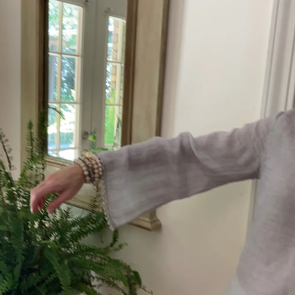 Silver seashell, beautiful linen top - Image 5