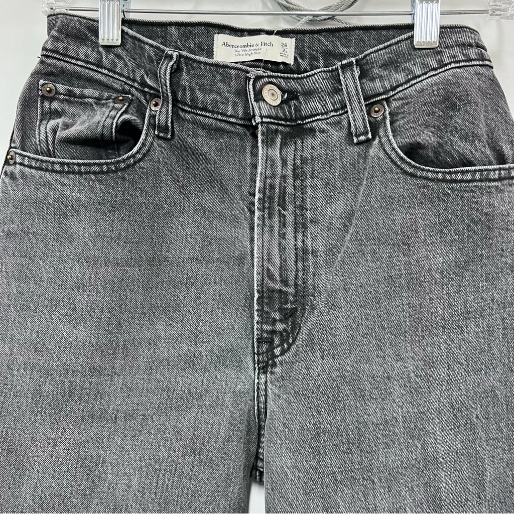 Abercrombie & Fitch The 90’s straight Ultra High Rise Jeans 26/2s curve love - Image 10