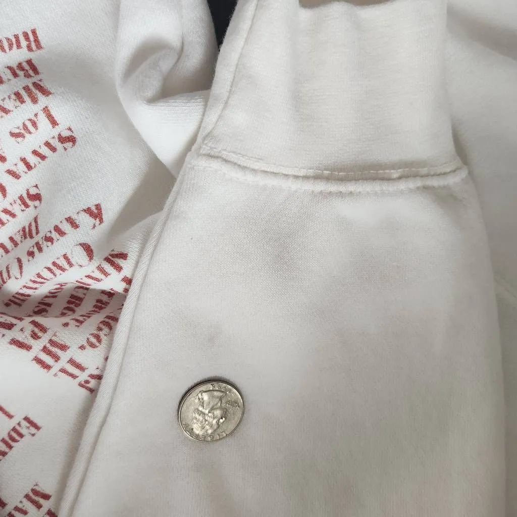 Taylor Swift The Eras Tour Photo White Crewneck Sweatshirt Size Medium - Image 9