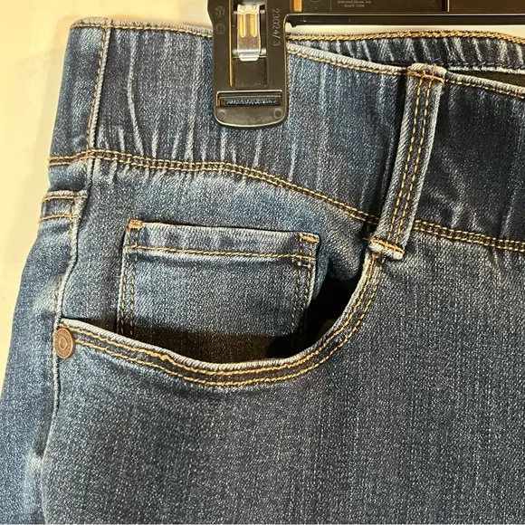 Susan Graver Regular Straight Leg Denim Jeans Medium Wash Size 10 Stretch Mom - Image 3