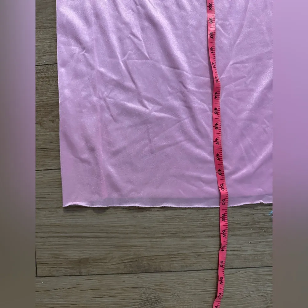 vintage pink floor length sleep gown with floral detail measurements added Size M - Image 9