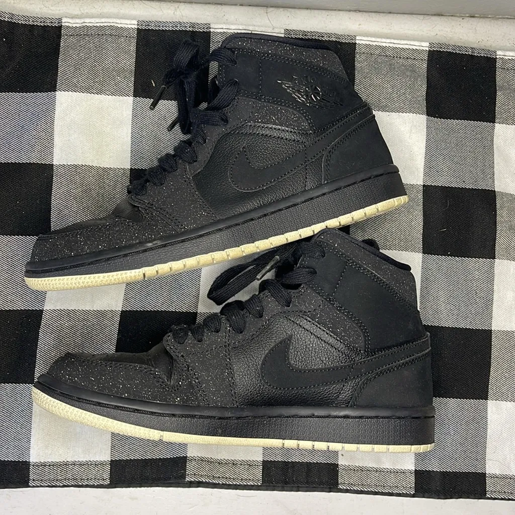 Air Jordan‎ 1 Women’s Mid Black Glitter Sneakers Black Size 6 - Image 5