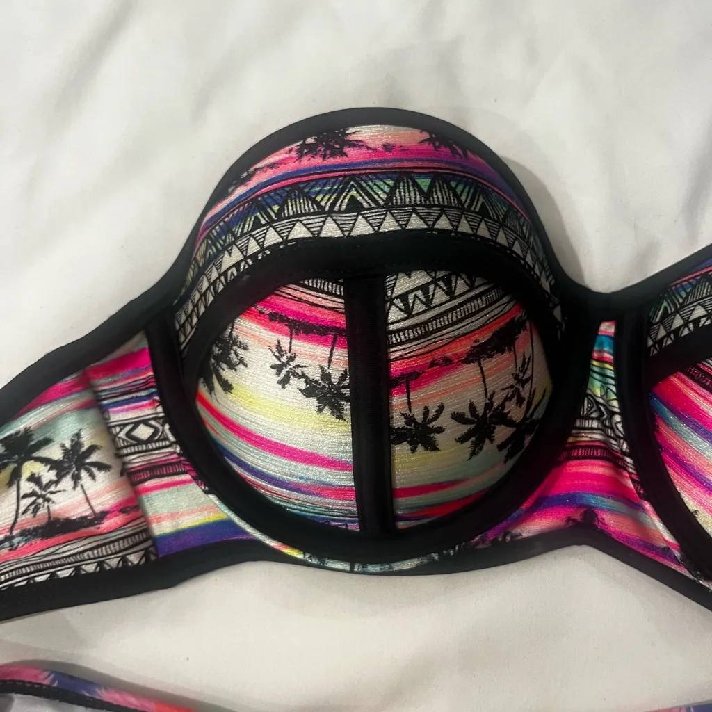 OP Floral and Geometric Bikini Top - Image 4