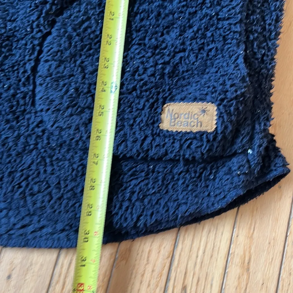 Nordic beach 💙 hoodie - Image 2