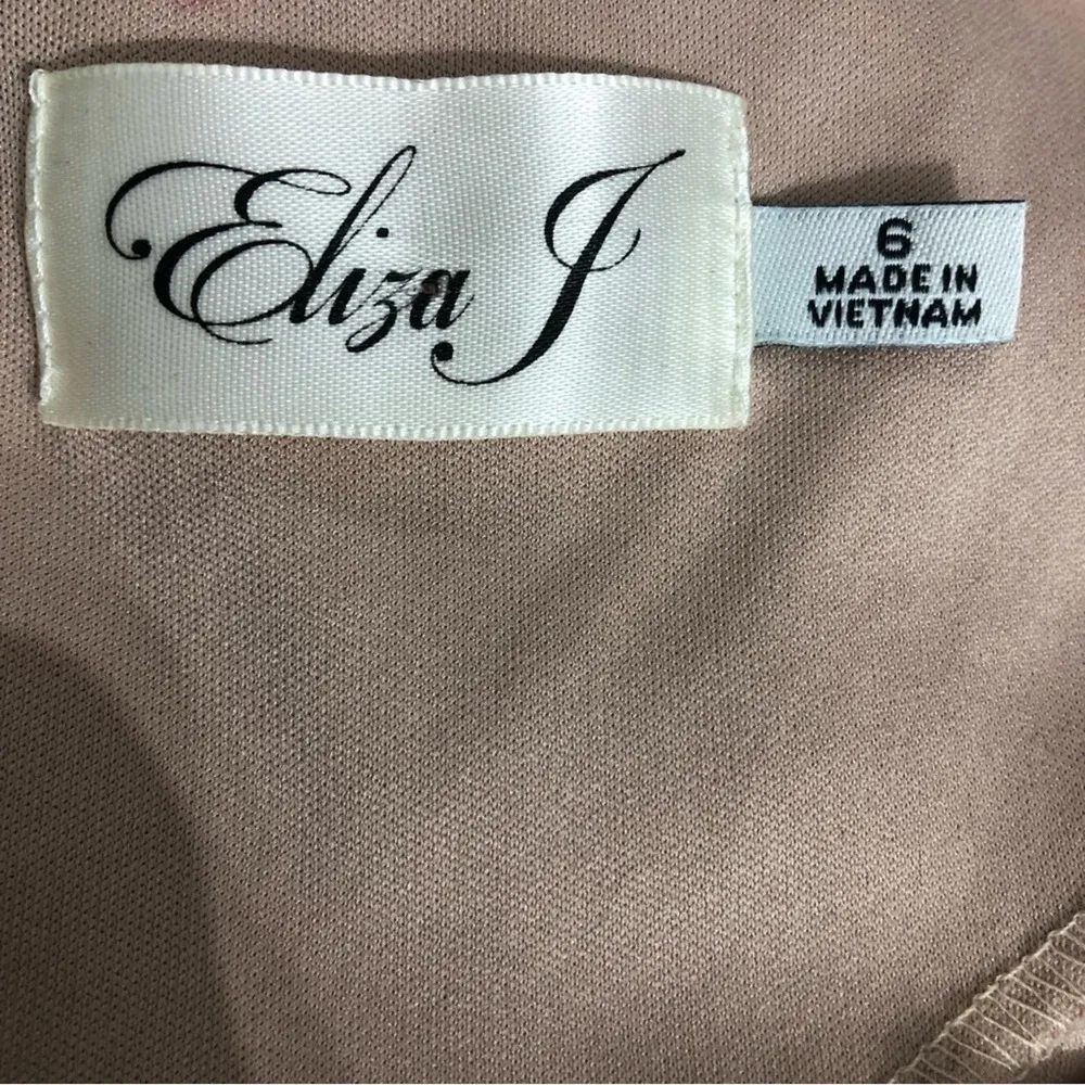 Eliza J Ivory Lace Shift Dress 6 EUC - Image 6