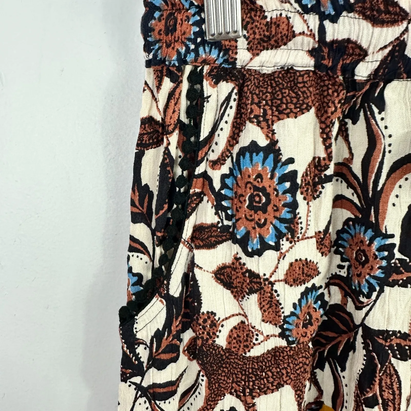 Francescas Shorts Small Boho Floral Tassel Trim Festival Vacation Indie NWT - Image 11