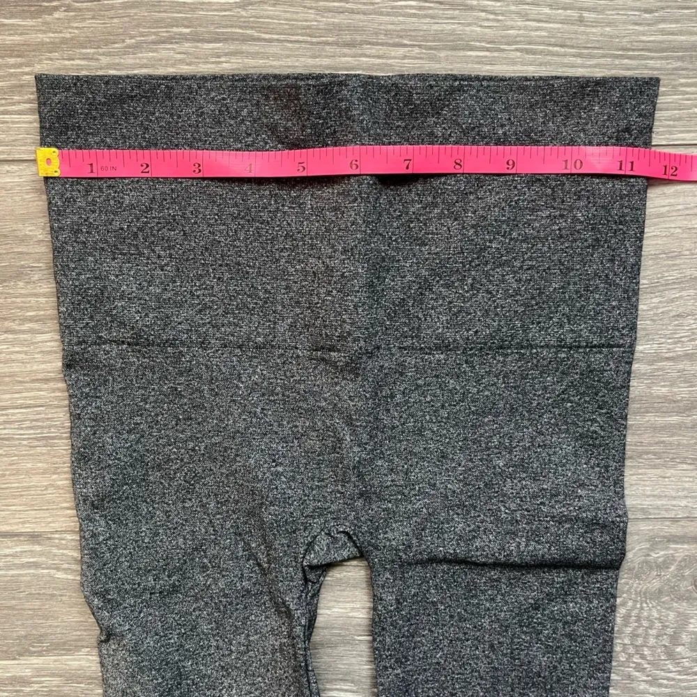 SPANX Heather Gray Basic High Rise Leggings Size S Yoga Pilates Run Workout - Image 8