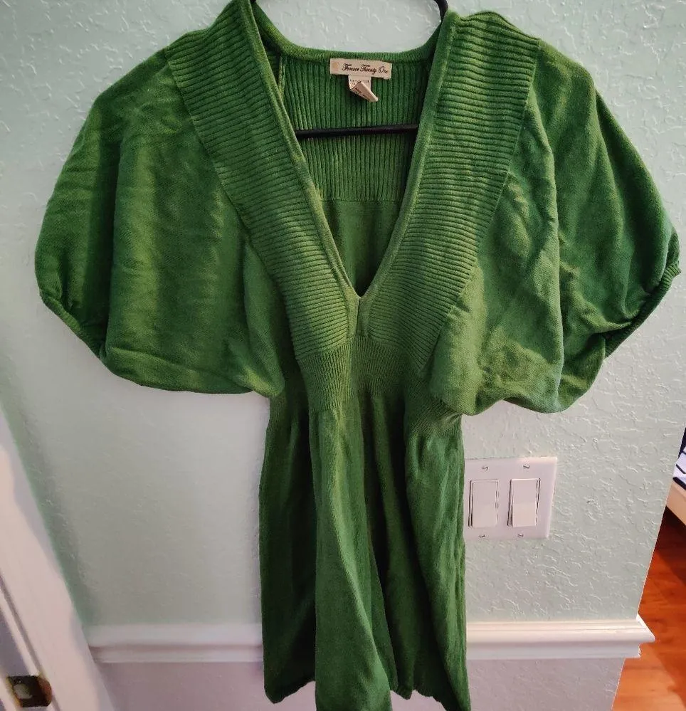 Green sweater dress - Image 3