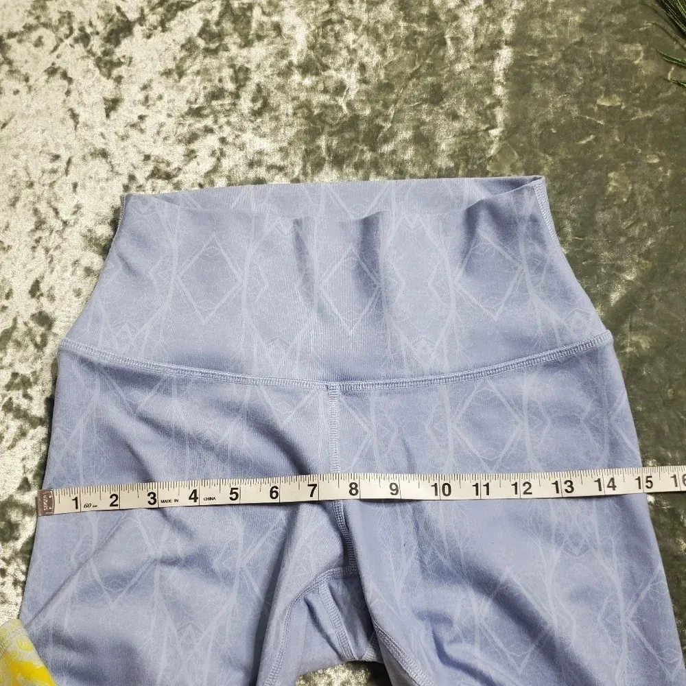 Alo Yoga Blue/Yellow Airbrush Tree Lace Sky Leggings - Image 6