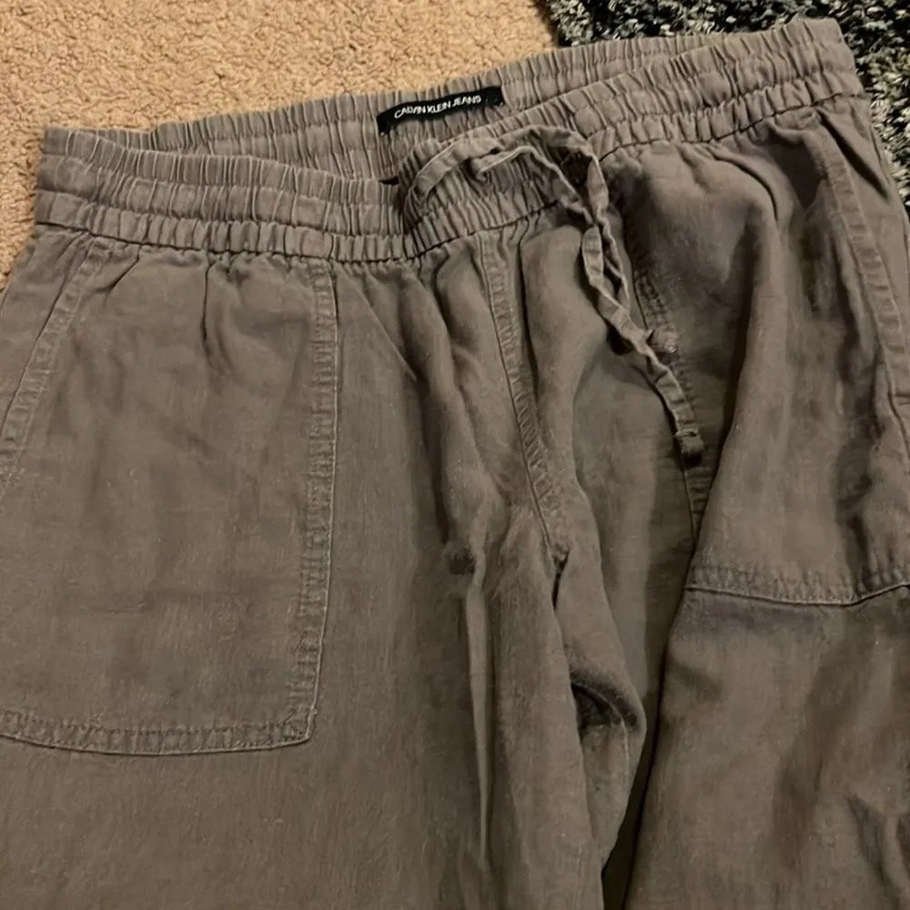 Calvin Klein size 10 casual pants - Image 5