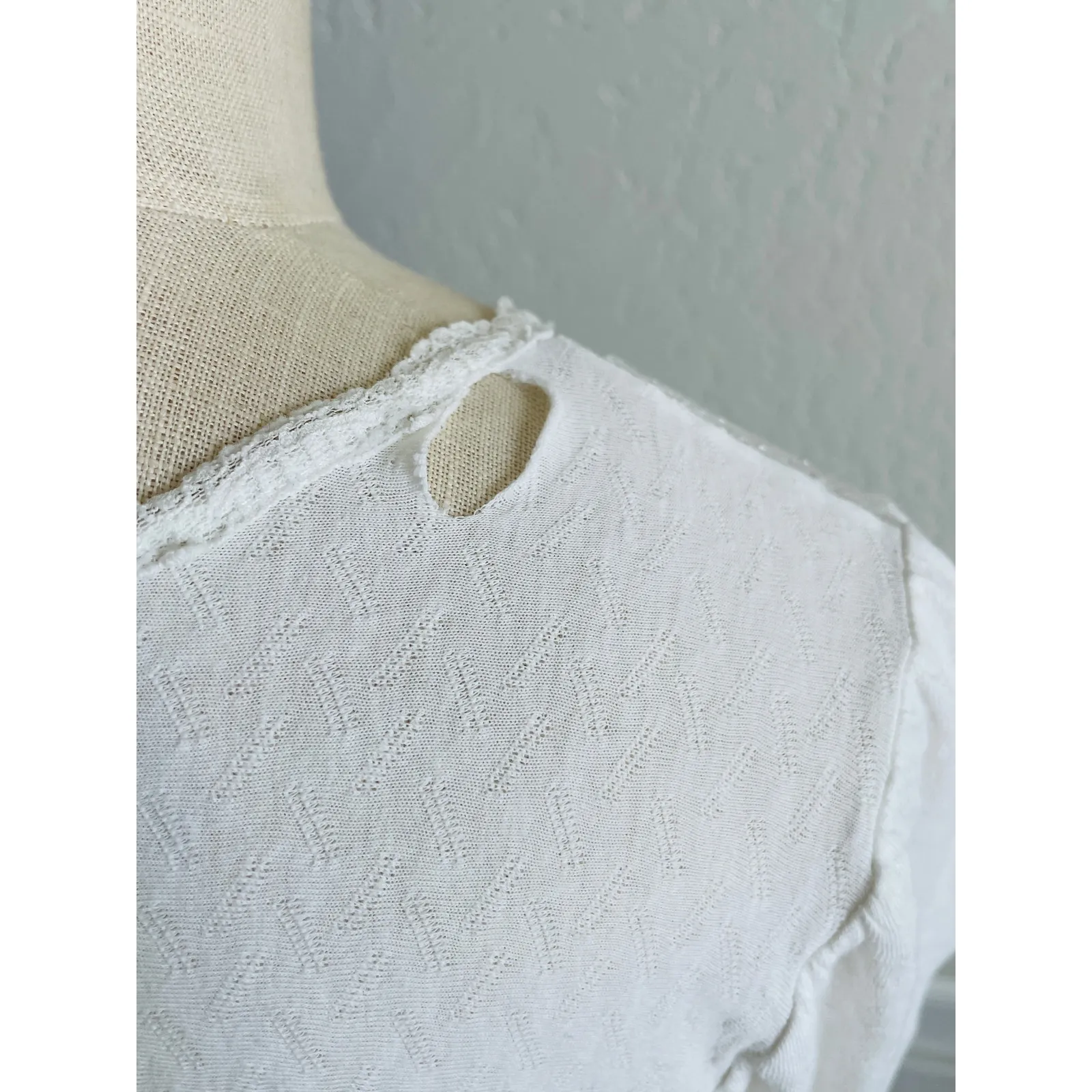 Christian Dior Vintage White Lace Nightgown – 1960s/70s Small - Image 9