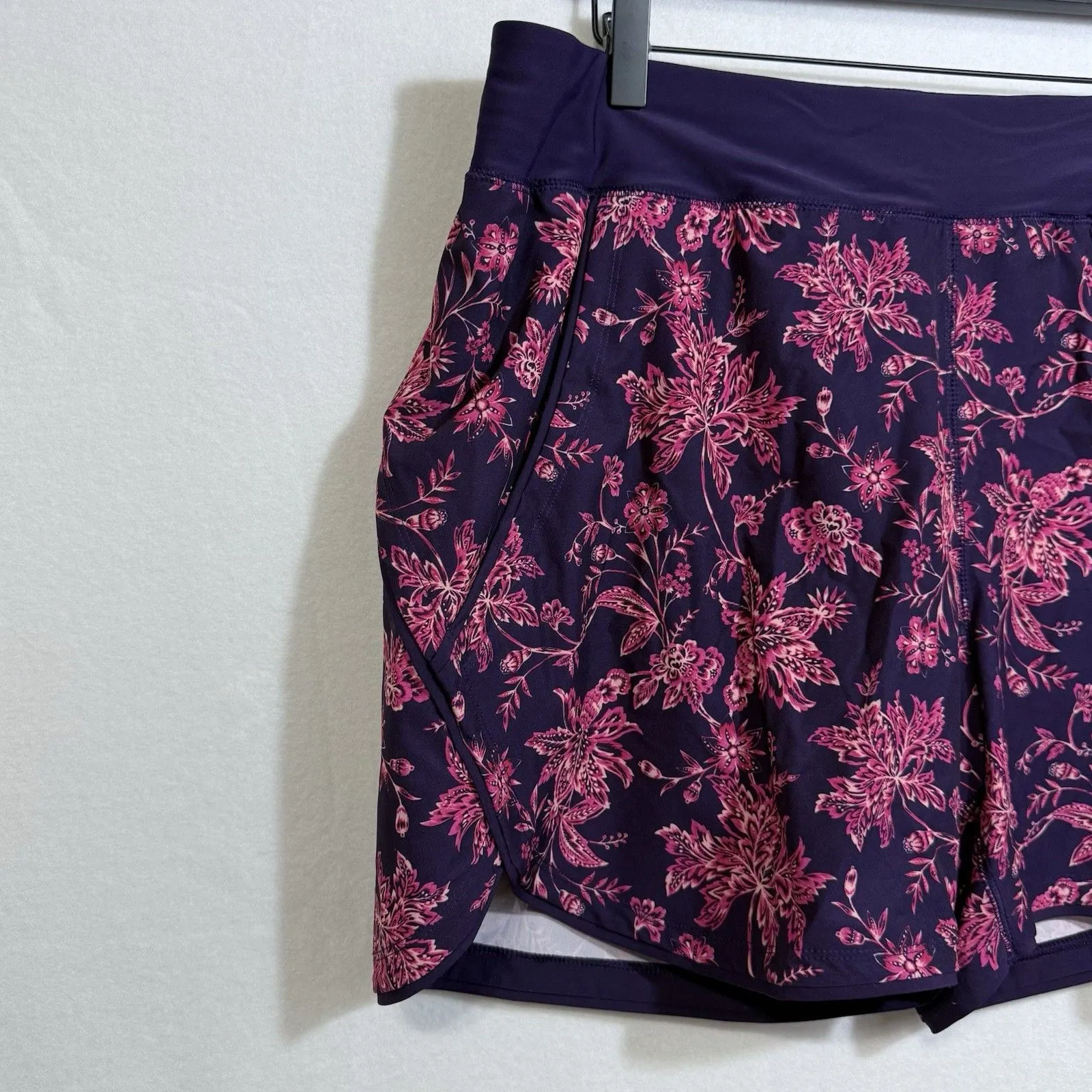 Lands End Quick Dry Purple Floral 5" Swim Shorts Women's 16 Liner Pockets Beach - Image 4