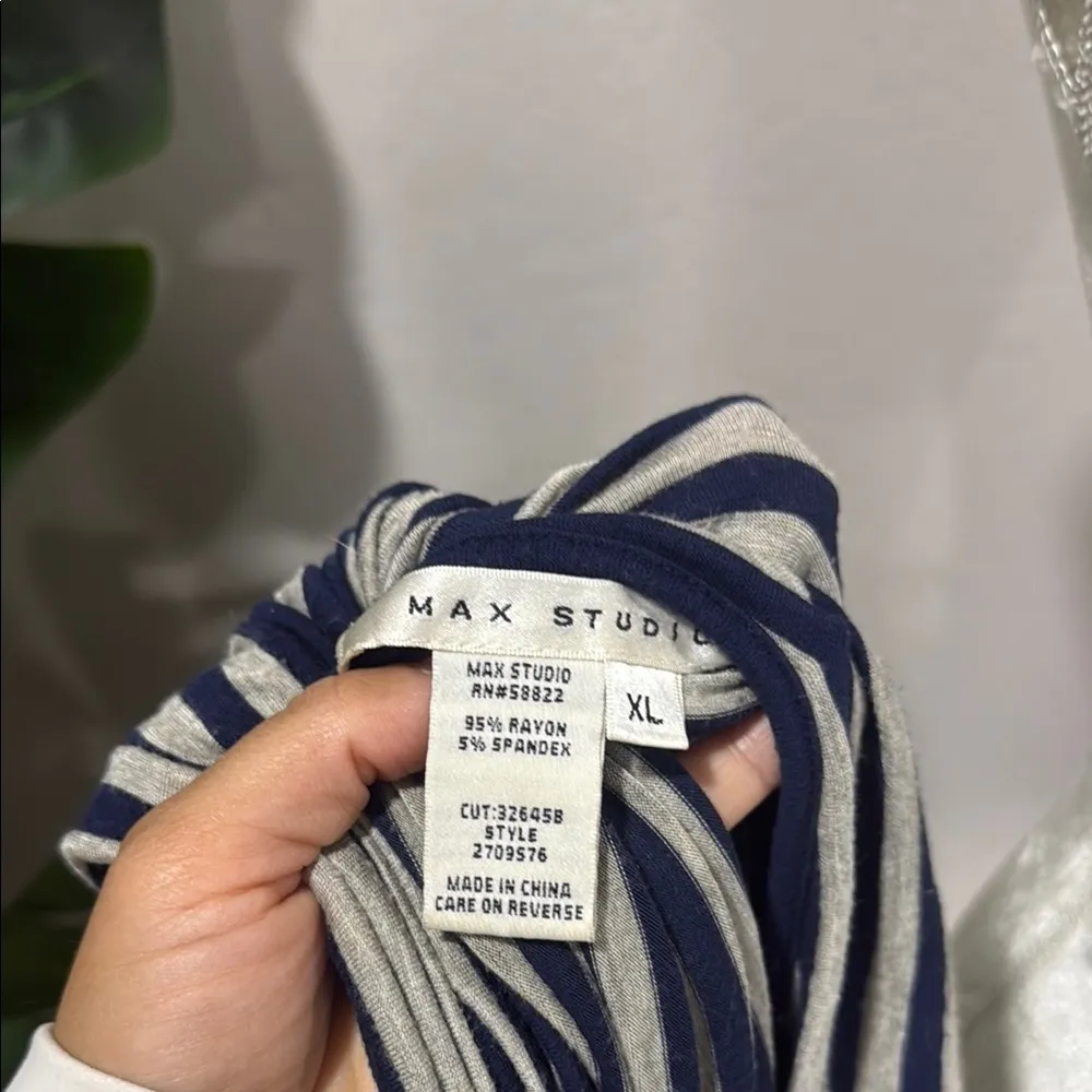 Max studio striped long sleeve top with lace side - Image 6