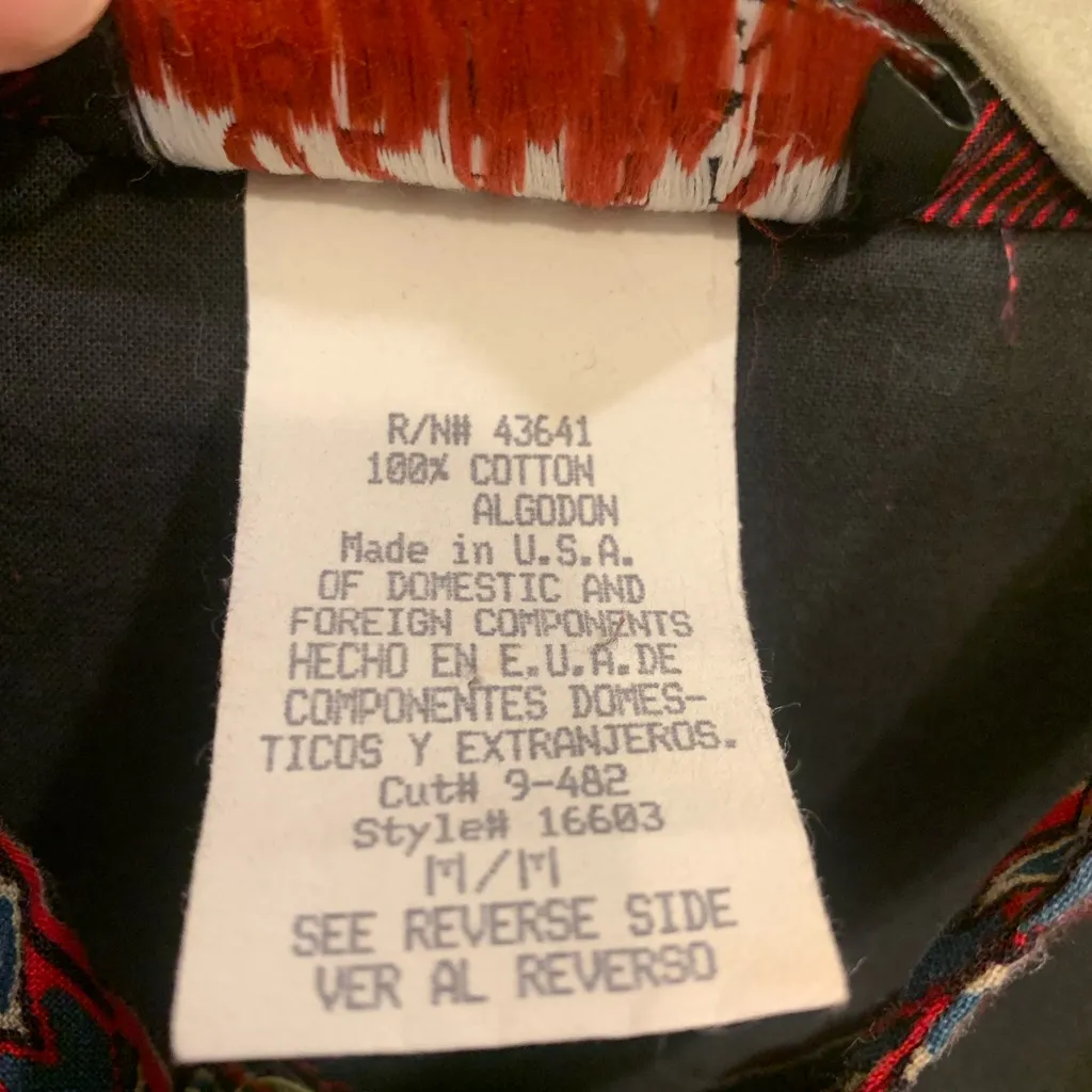 Ozark Mountain Jean Company Black Red Aztec Print Women Western Blouse. 2327 Size M - Image 7