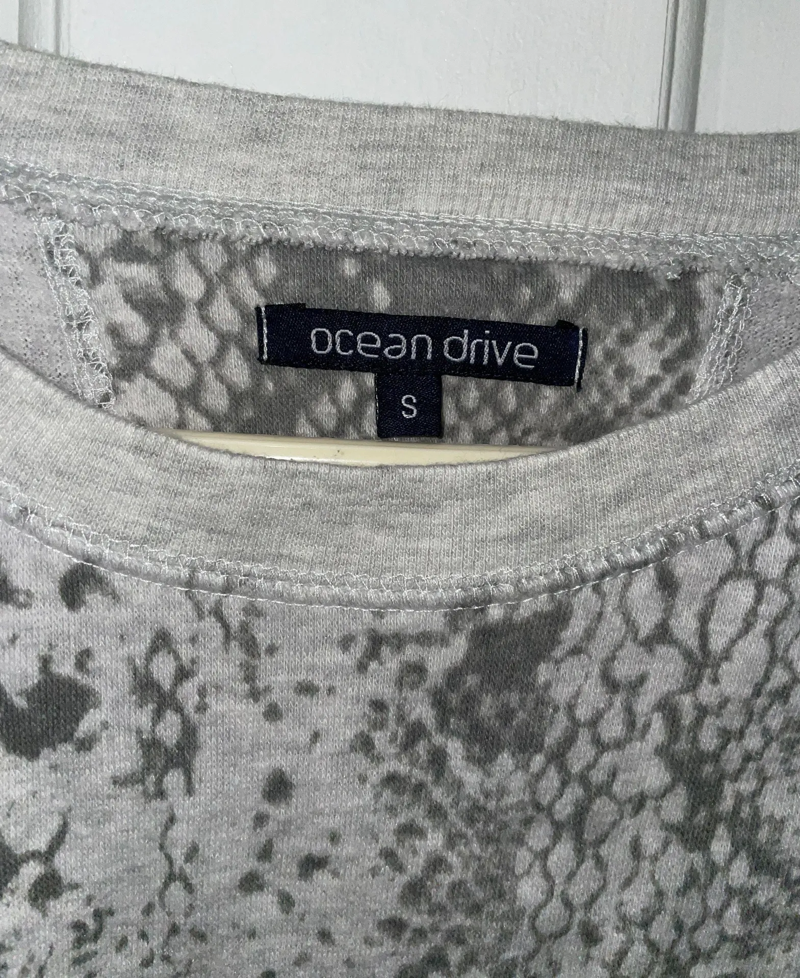 Sweatshirt - Image 3