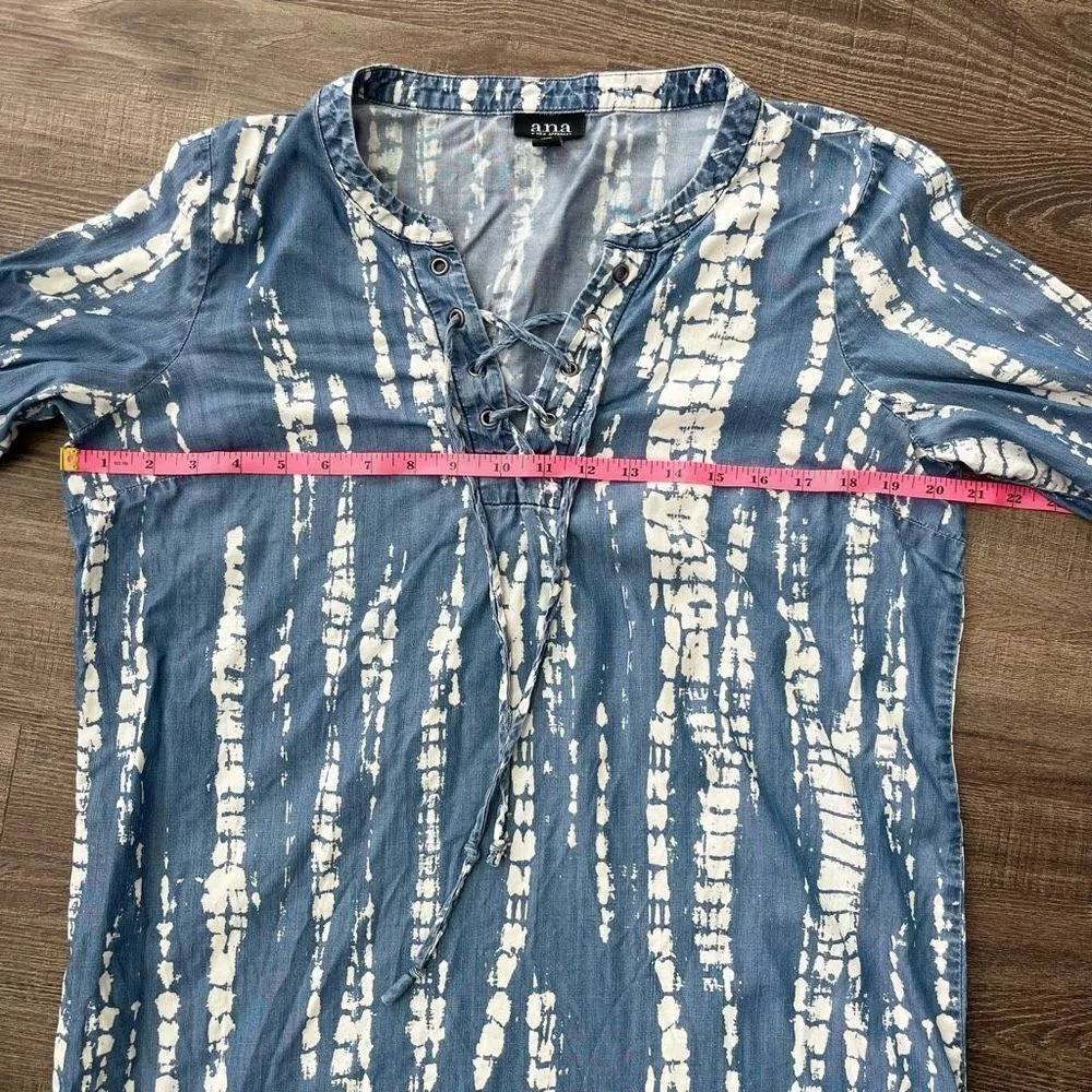 a.n.a. Tie Dye Abstract Chambray-Style Shift Dress Medium Women’s - Image 4