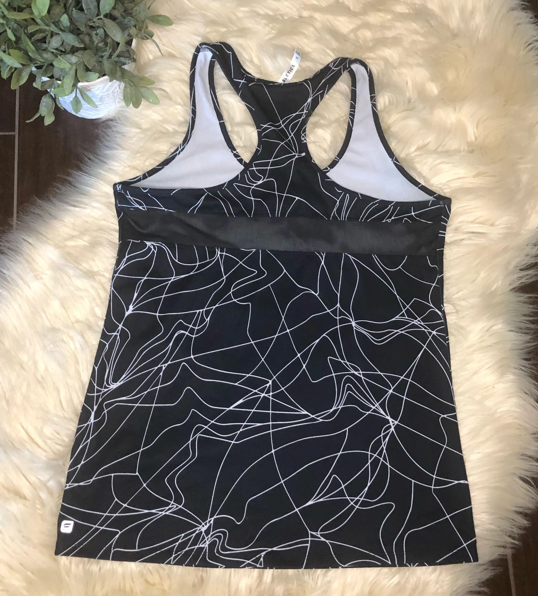 Mary tank rackerback size medium - Image 5