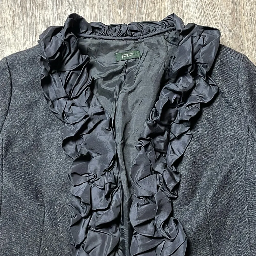 J. Crew Black Wool Ruffle Top/Blazer Size 4 - Image 5