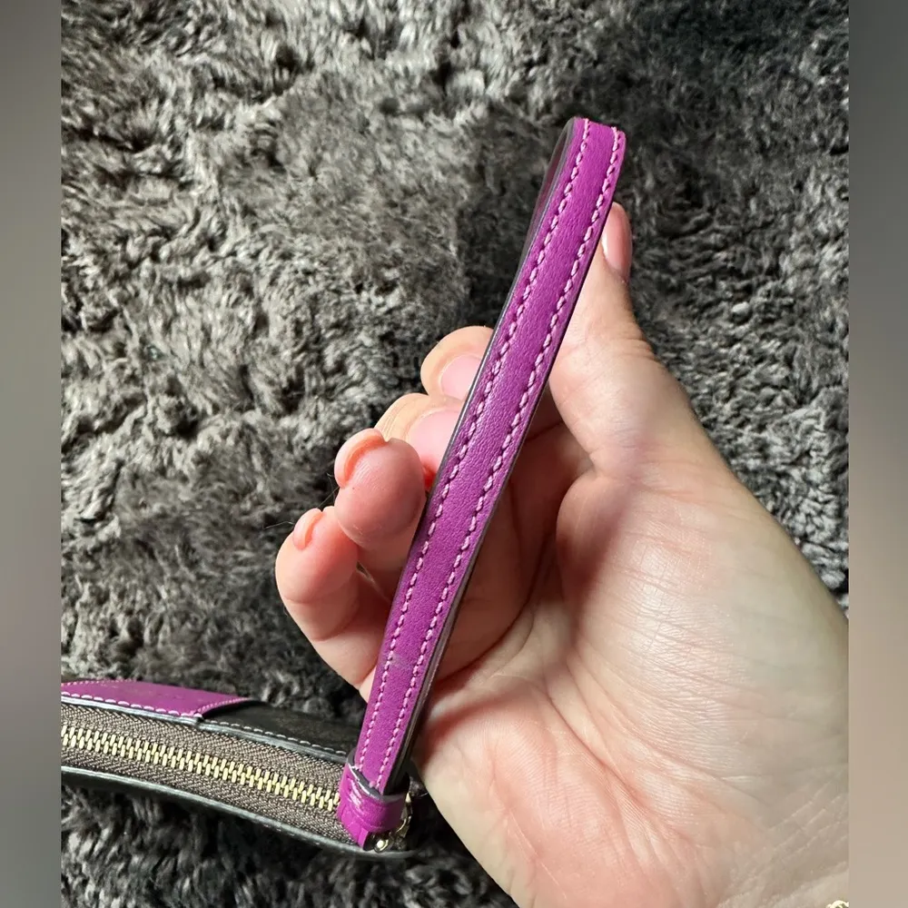 Coach Corner Zip Wristlet In Signature Canvas - Image 3