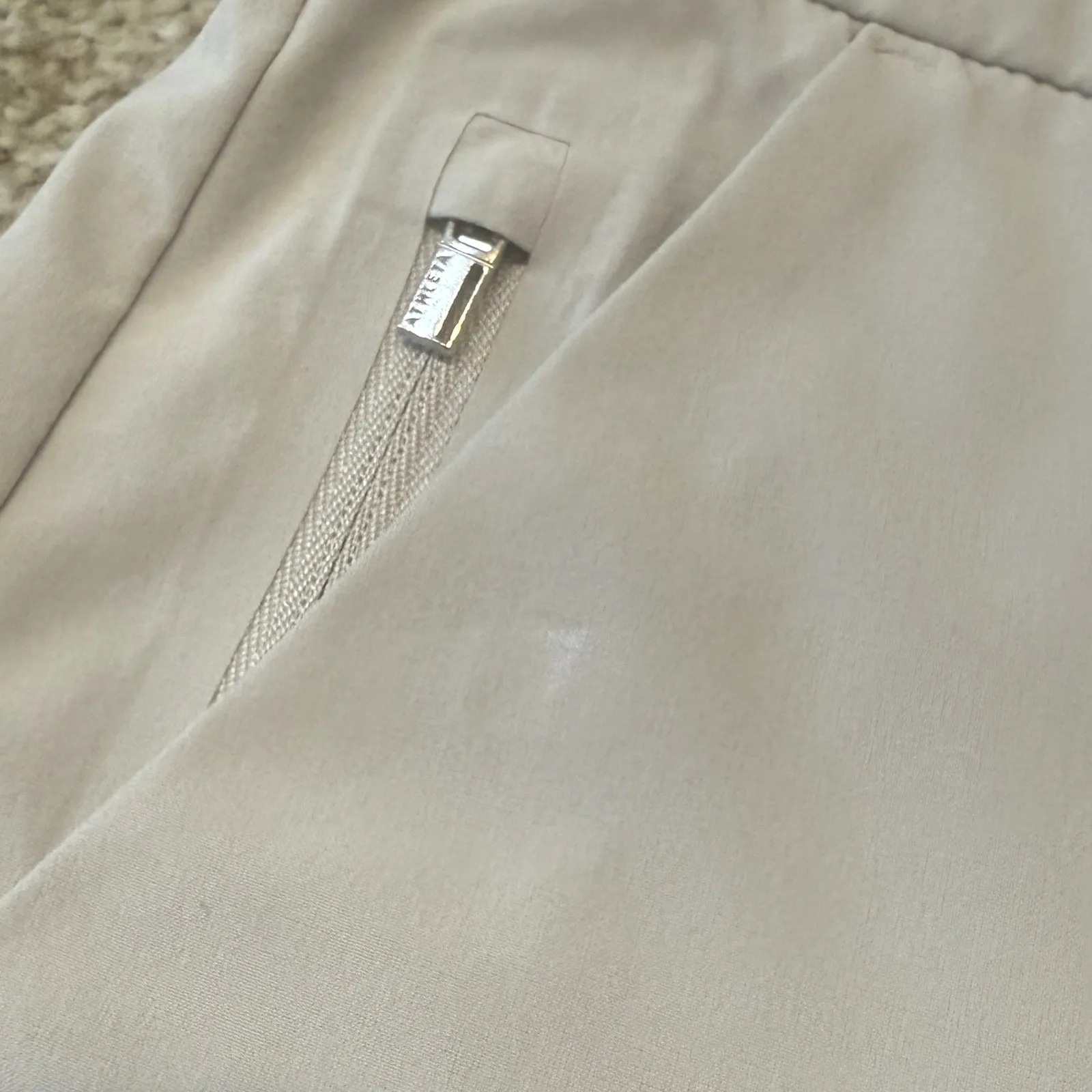 Athleta 4 flat front elastic waist active casual shorts SH2 2777 - Image 3