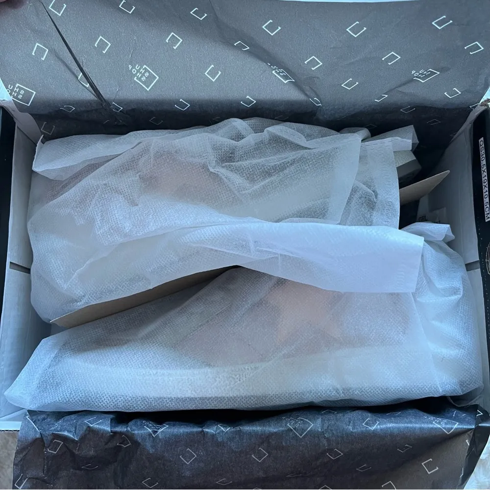 Altar'd State NEW Altar’d State Rose Gold Paz Star Sneakers Size 8.5 - Image 13