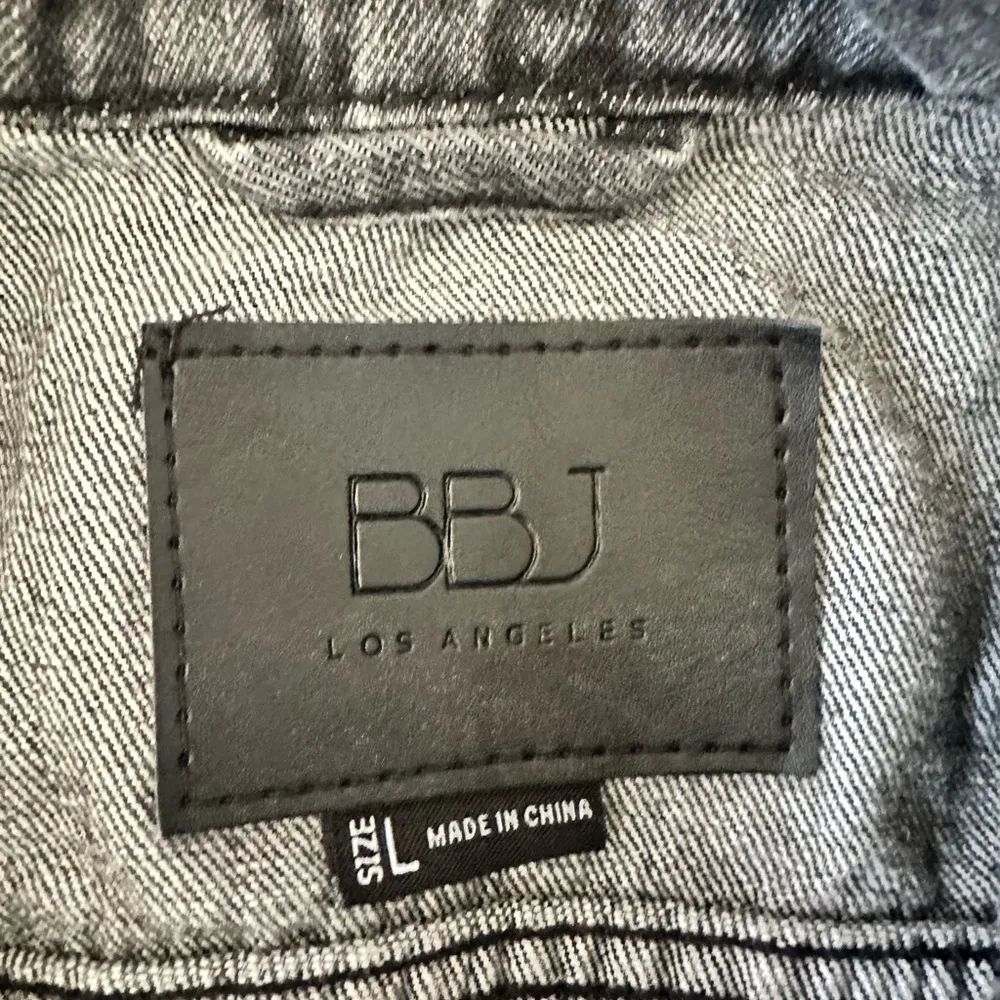 BBJ LOS ANGELES DISTRESSED DENIM JACKET size Large Blue - Image 5