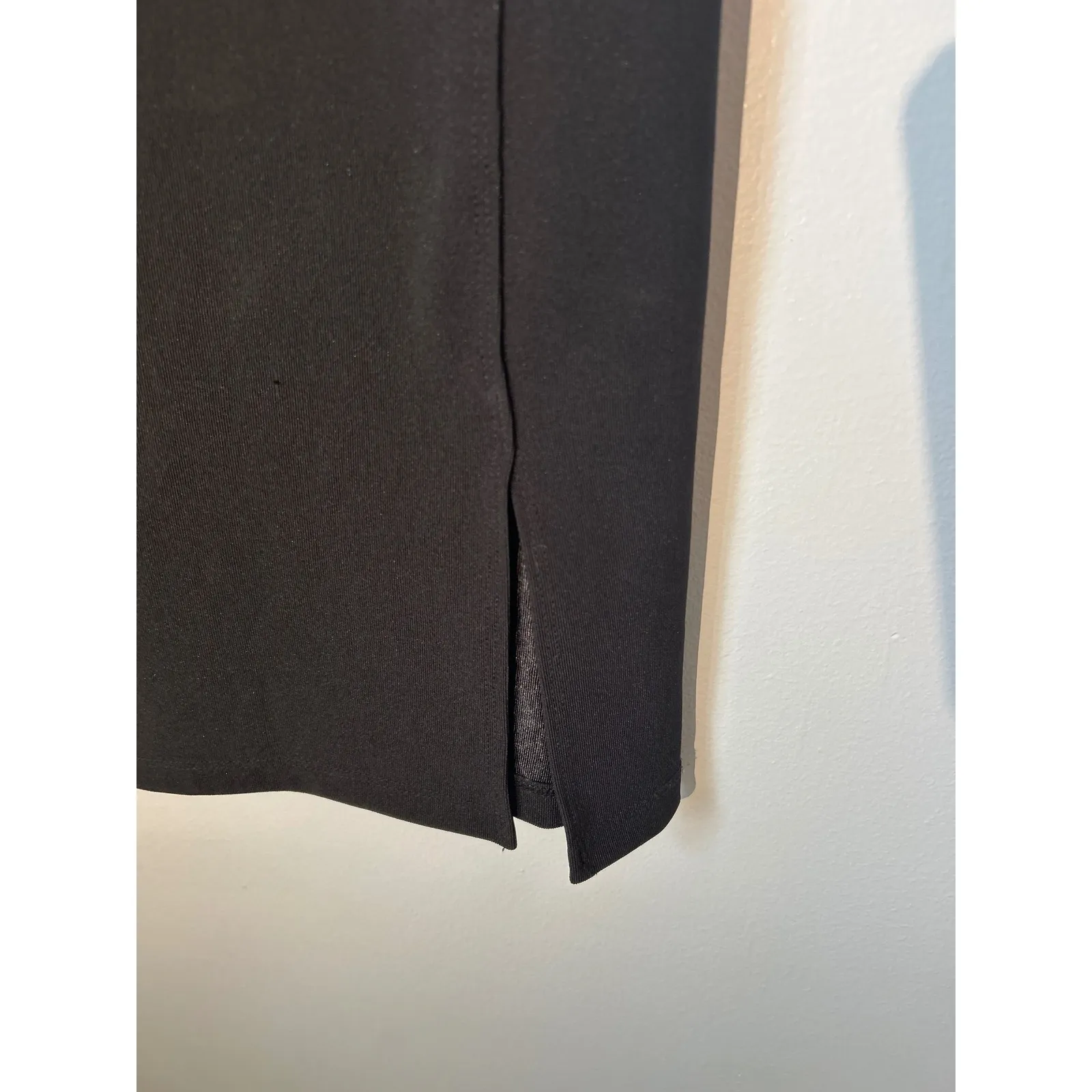 Little Black Dress‎ Sleeveless V Neck Career Cocktail Party Dress Size SMALL - Image 2