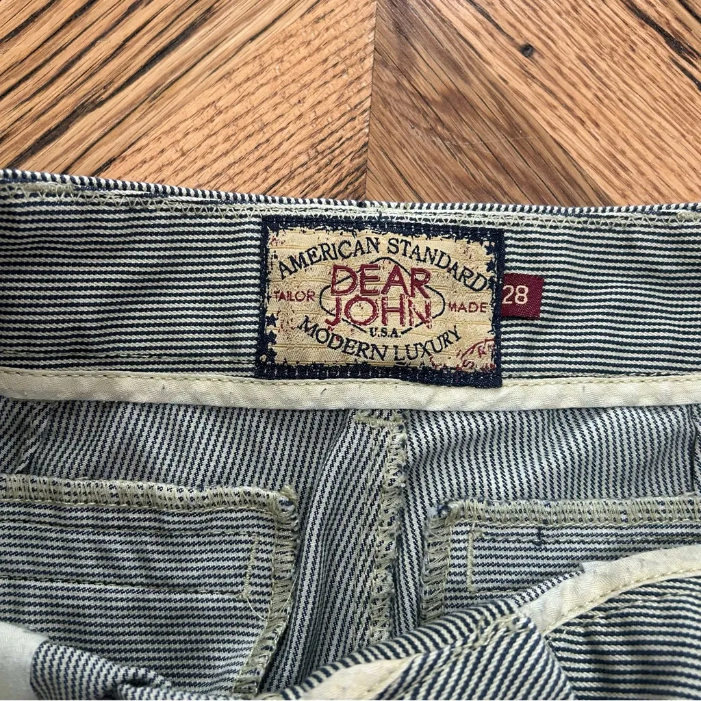 Dear John Casual Pinstripe Shorts Size 28 Classic Summer Style Women - Image 2