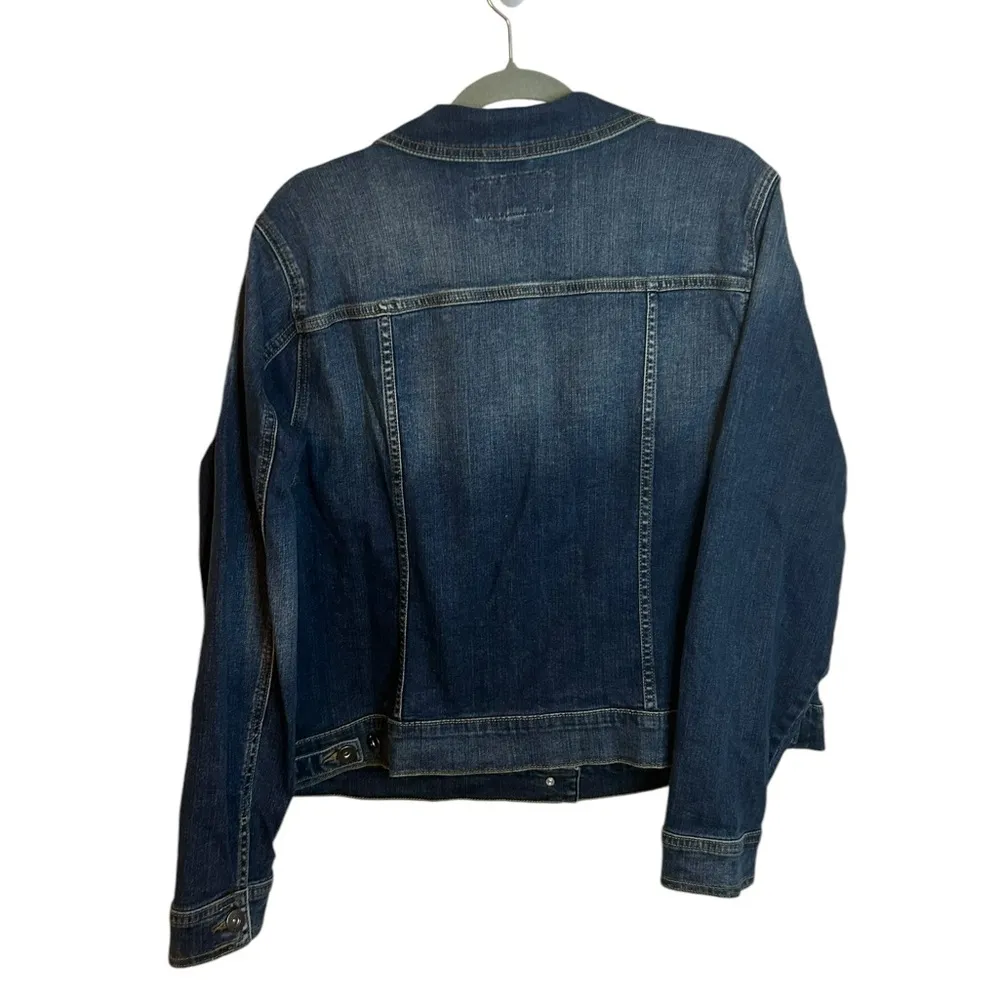 NWT Torrid Medium Wash Denim Jacket - Image 2
