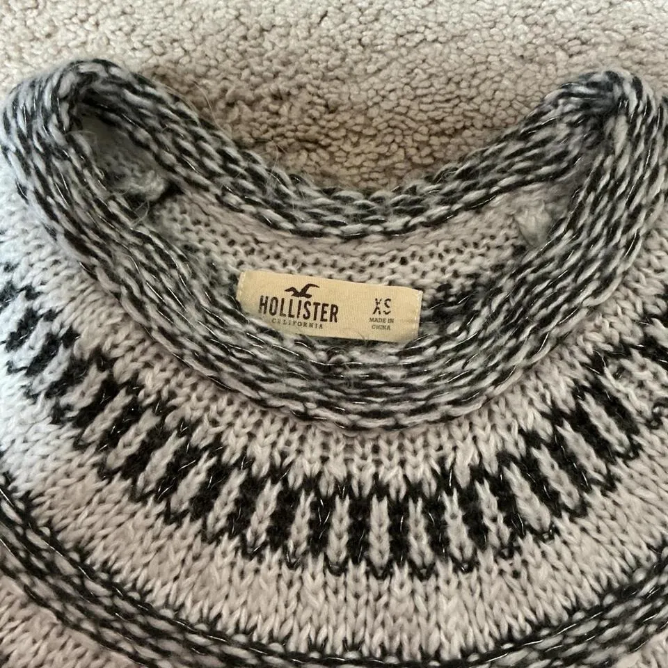 Hollister Fair Isle Knit Sweater Mock Neck Cable Knit Cream Black XS - Image 6
