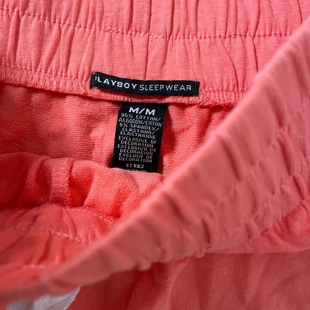 New Women’s PLAYBOY Pajama Shorts Pink Elastic Waistband size Medium - Image 4