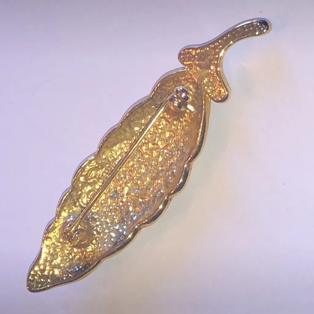 Elegant Vintage Black Enamel and Gold Tone Retro Boho CZ Rhinestone Leaf Brooch - Image 5