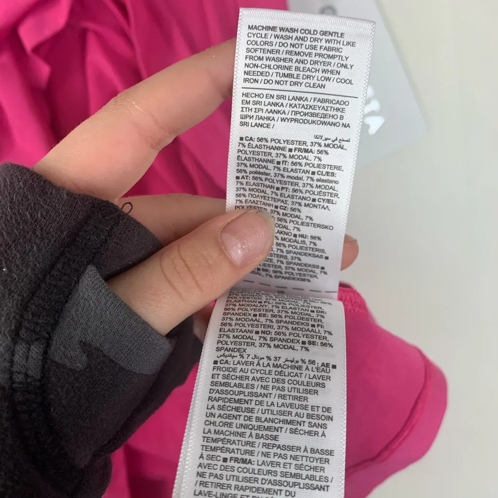 Athleta size medium air out cinch tank pink Fuchsia Sleeveless yoga athletic run - Image 10