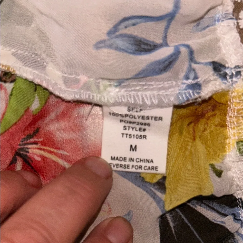 Timing‎ Multicolor Floral Sheer Blouse Cropped size M - Image 6