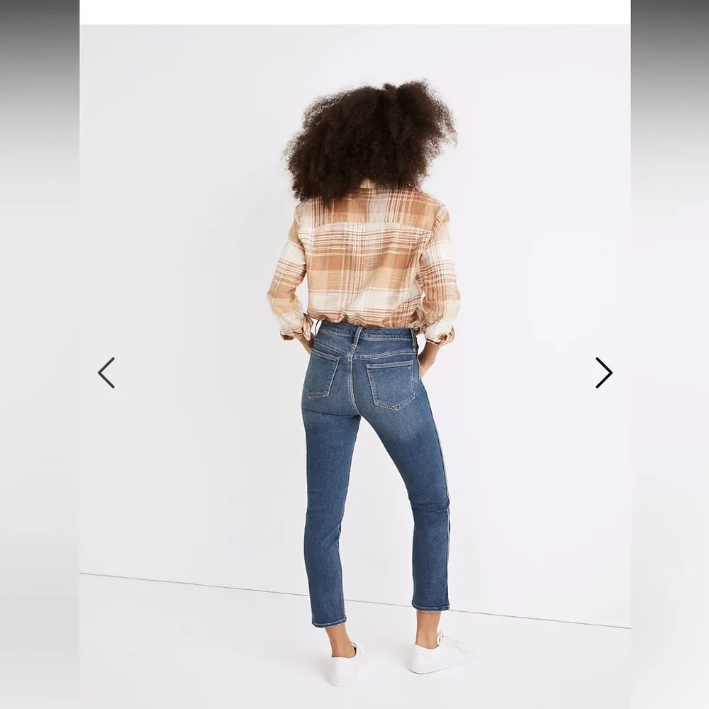 Madewell Stovepipe Jeans in Dearham Wash - Image 4